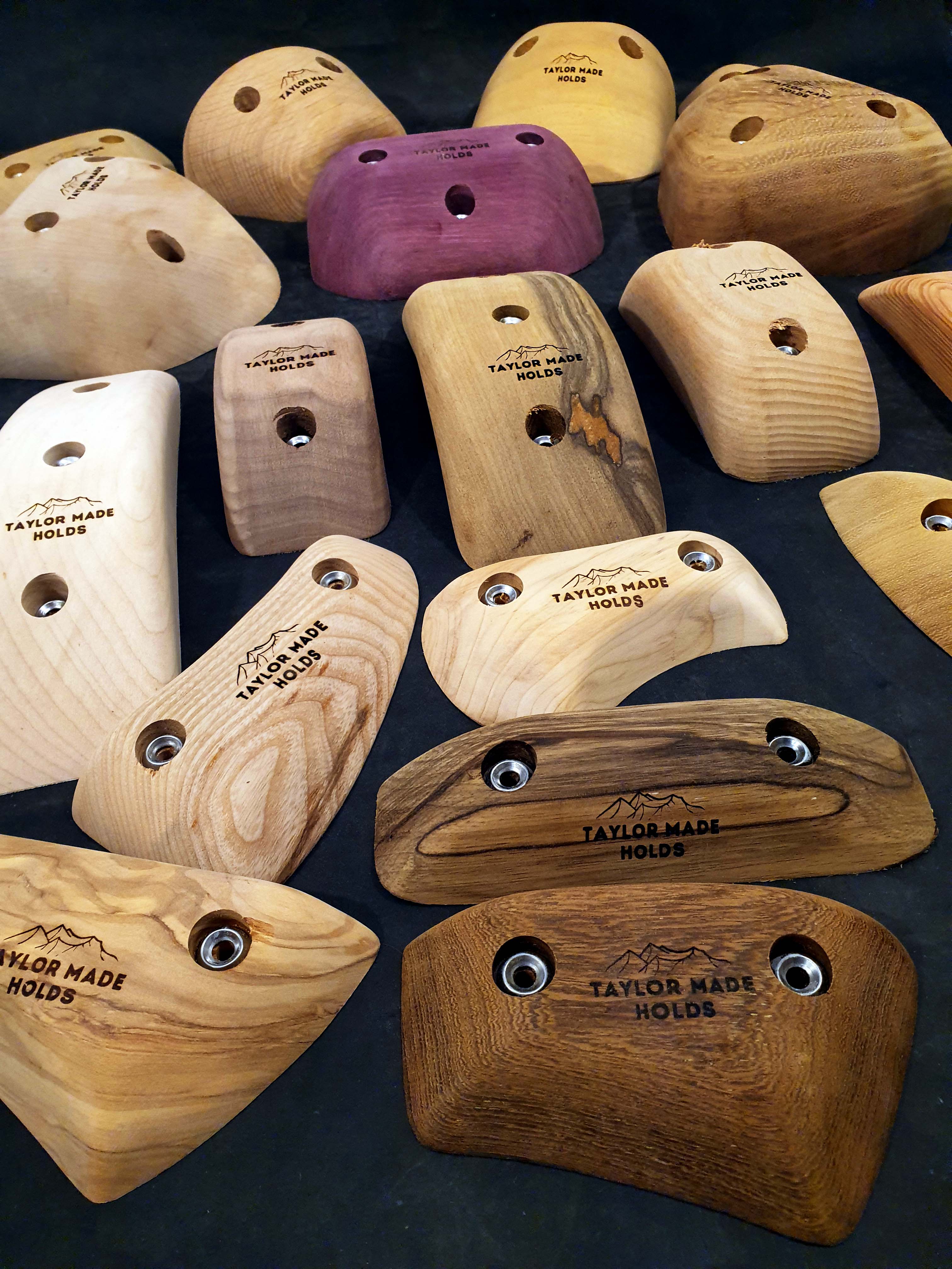 Set of 20 handmade climbing holds - Made to order - Image 3