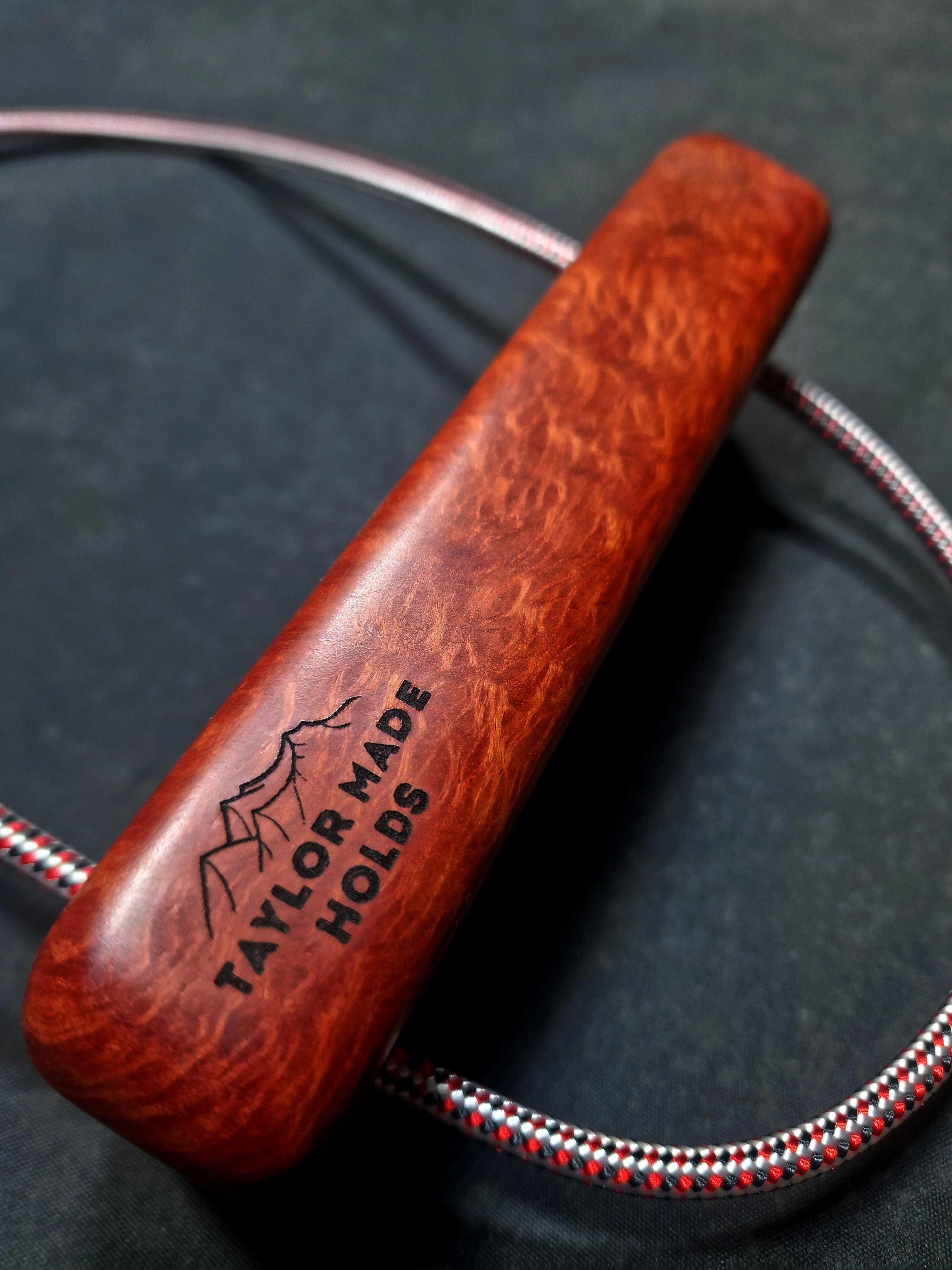 Australian Lace Sheoak One Hand Board - Image 4